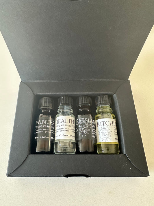 Gift box of four oils